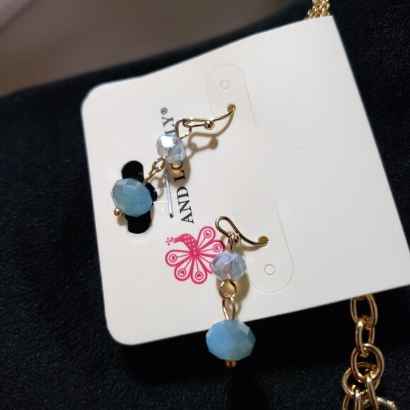 Womens Turquoise Beads Metallic Gold Cord Necklace with Earrings - Picture 5 of 7